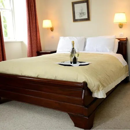 Ashbrook Arms Townhouse And Restaurant