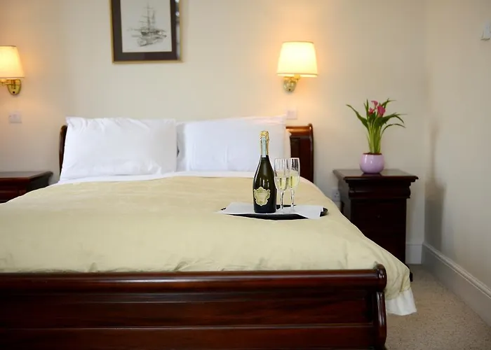 ゲストハウス Ashbrook Arms Townhouse And Restaurant
